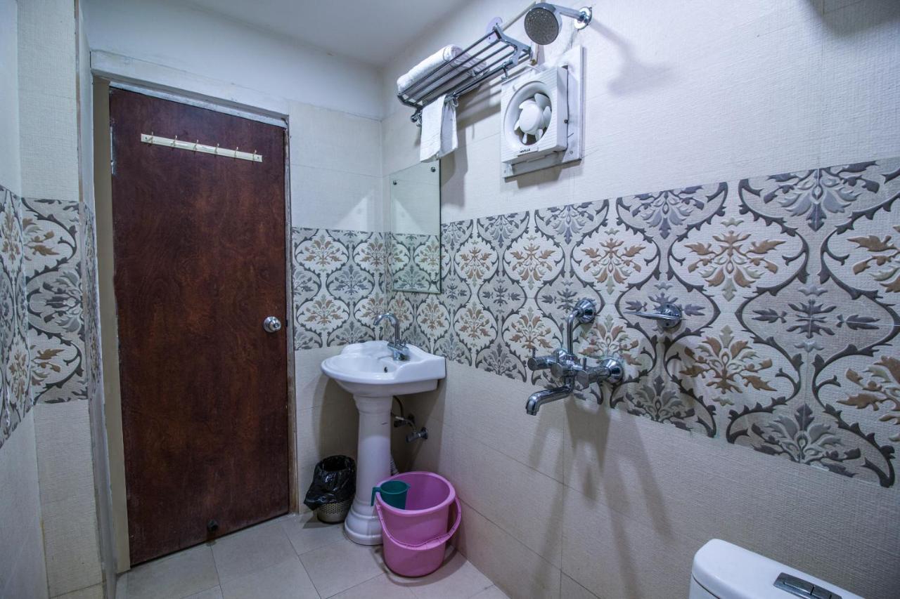 Oyo 14579 The Hangout Jamshedpur Εξωτερικό φωτογραφία